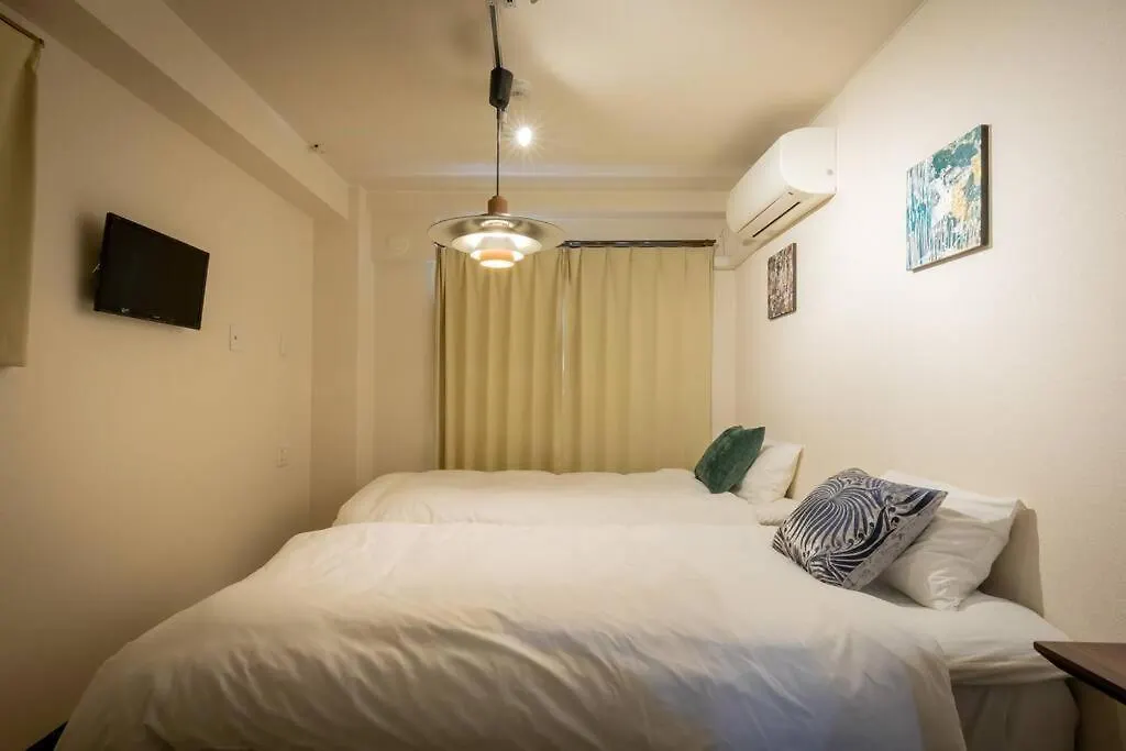 楓ホテル202 Osaka Apartment